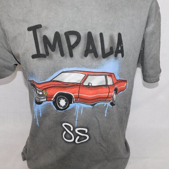 CHEMISTRY Chevy Chevrolet Impala 88 Mens Gray Mens L Airbrush Graffiti T Shirt - Picture 2 of 5